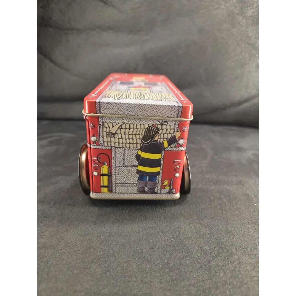 Vintage Keller-Charles Philadelphia Fire Truck Tin Litho Rolling Wheels Dog F.D.